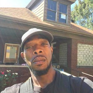 Meet your Posher, Charles